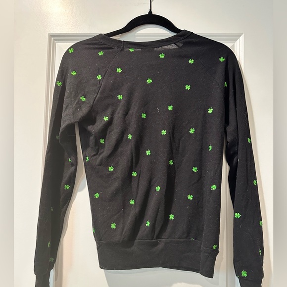 Shamrock Sweater - Picture 2 of 2